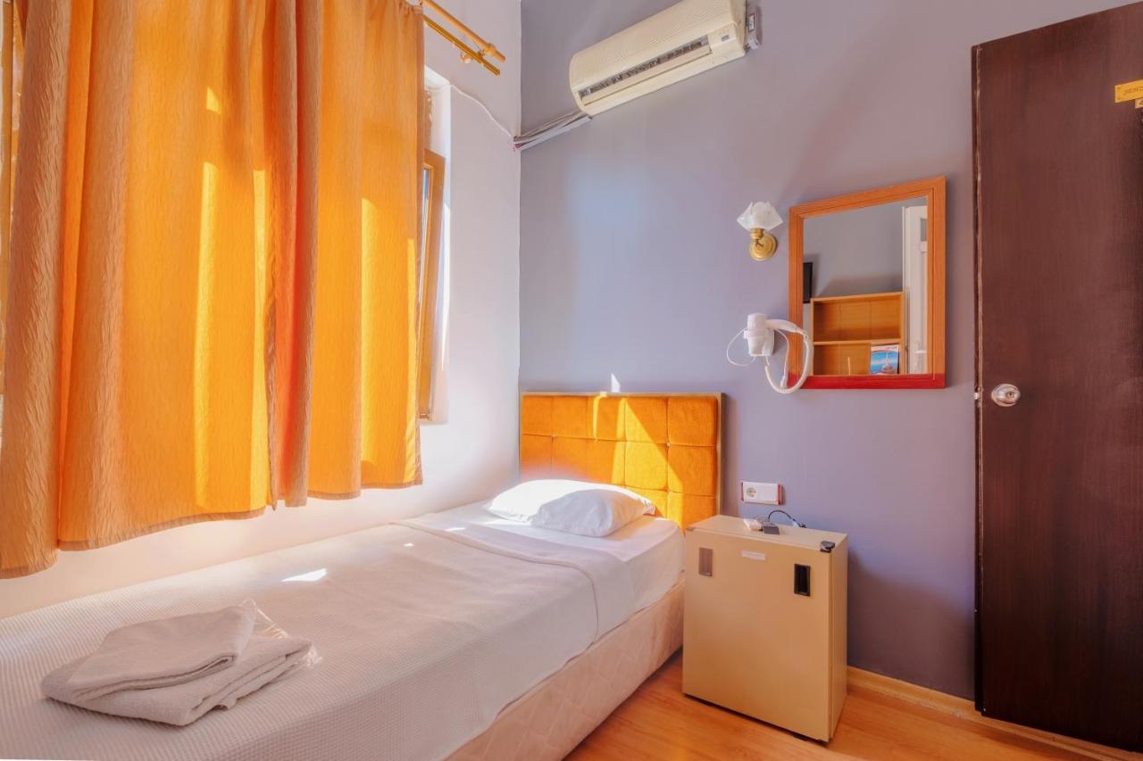 Efsali Hotel Kaleici Antalya Buitenkant foto