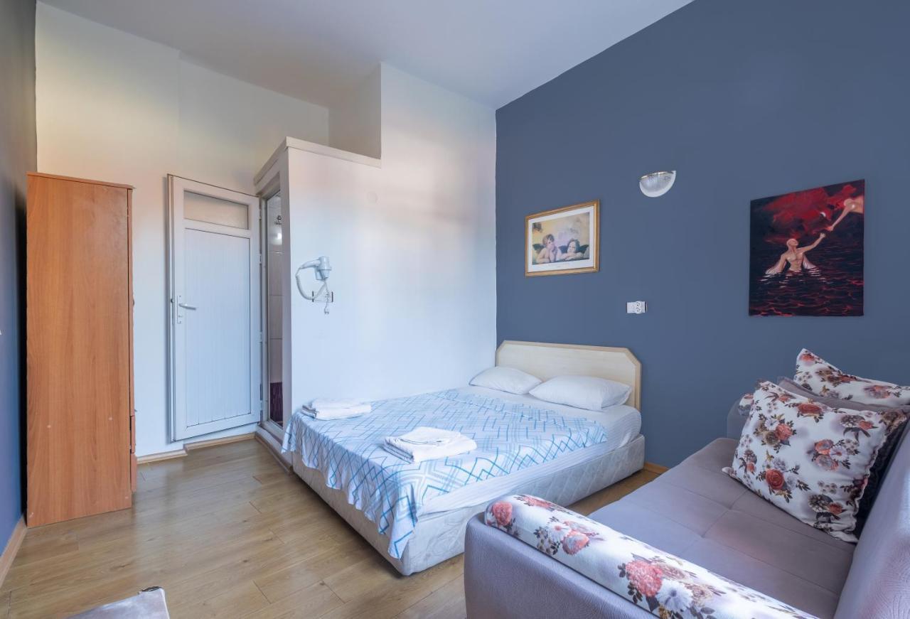 Efsali Hotel Kaleici Antalya Buitenkant foto
