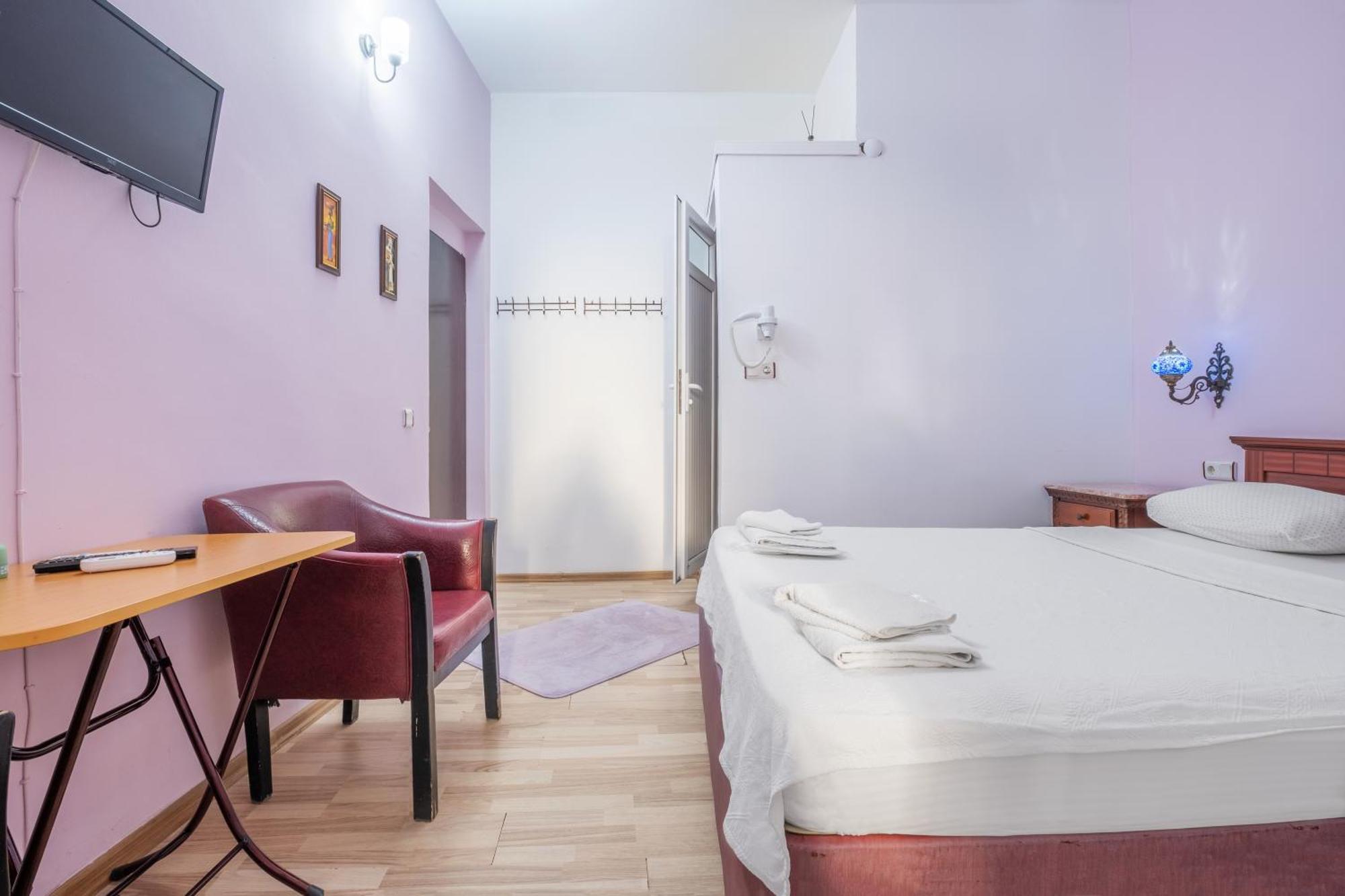 Efsali Hotel Kaleici Antalya Buitenkant foto